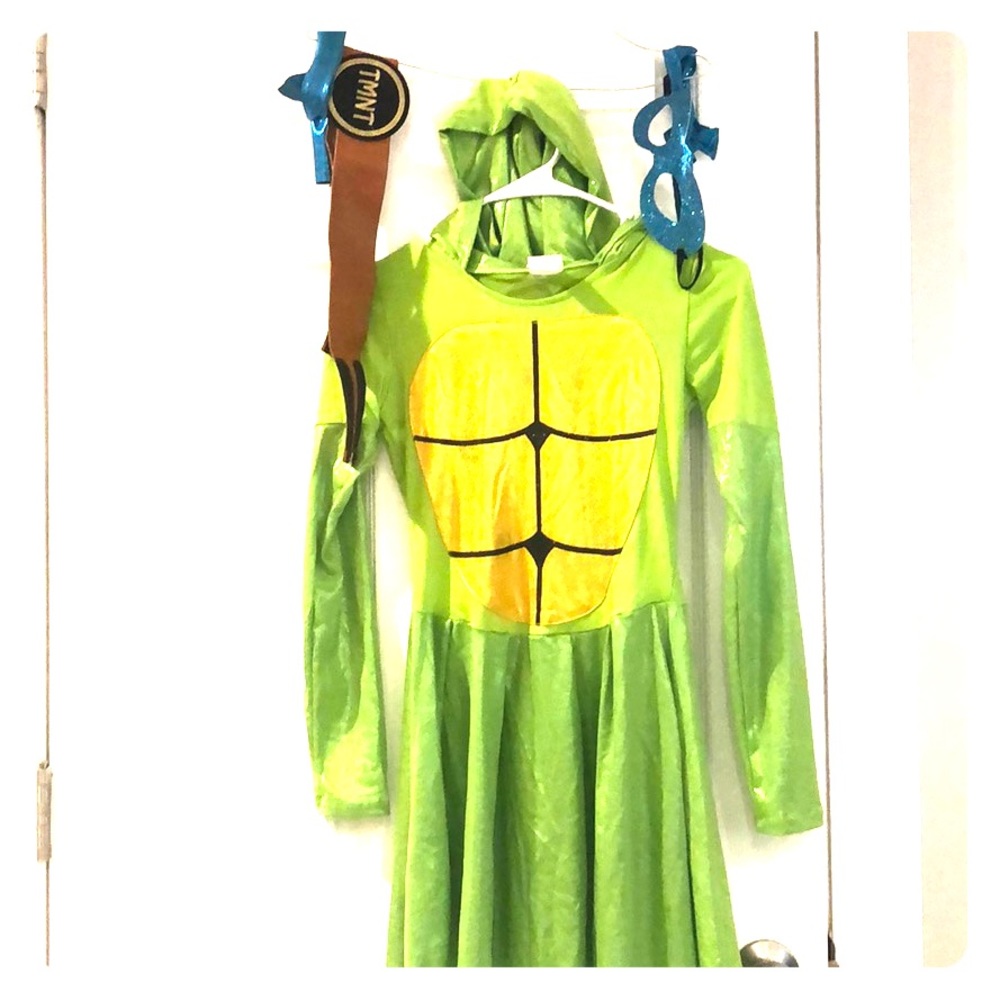 TMNT HOODED DRESS JUNIORS MED